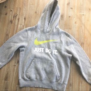 Nike hoodie boys